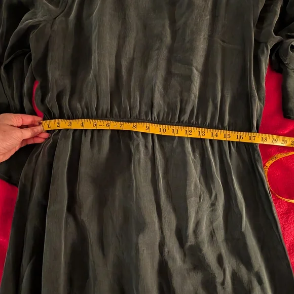 Byellowtail Pine Leaf dress from 2018 collection. - Picture 6 of 7